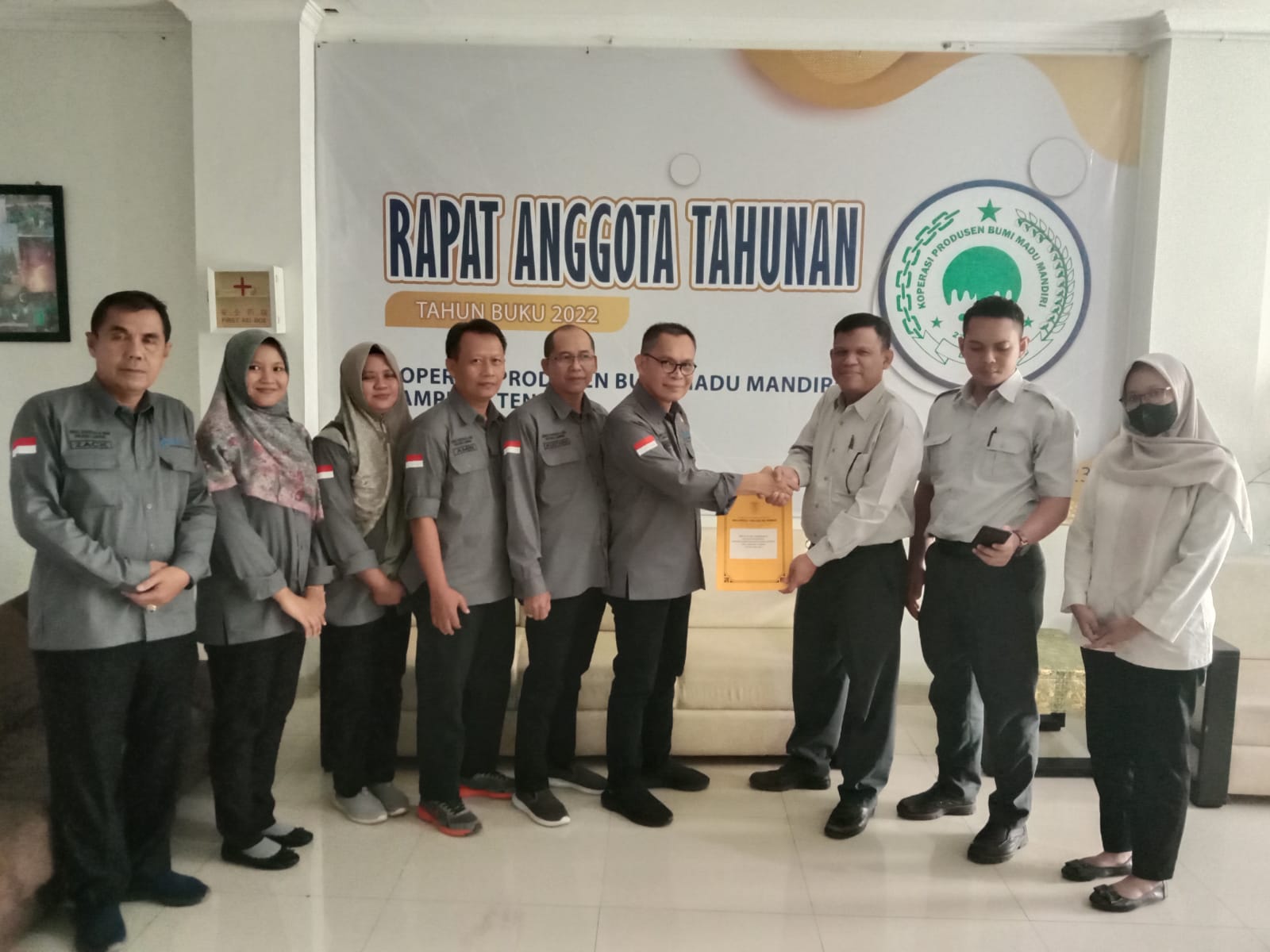RAPAT KUD GEDONG TATAAN
